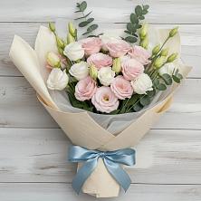 Букет цветов из:  Лизиантусы в городе Бор