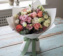 Букет цветов из:  Розы, Лизиантусы и Гвоздики #REPLACE_PRED# городе Бор